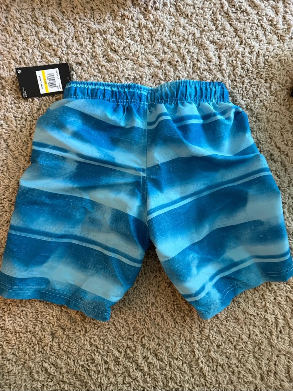 Under Armour Boys Blue Striped Swim Trunks Size Youth Medium NWT